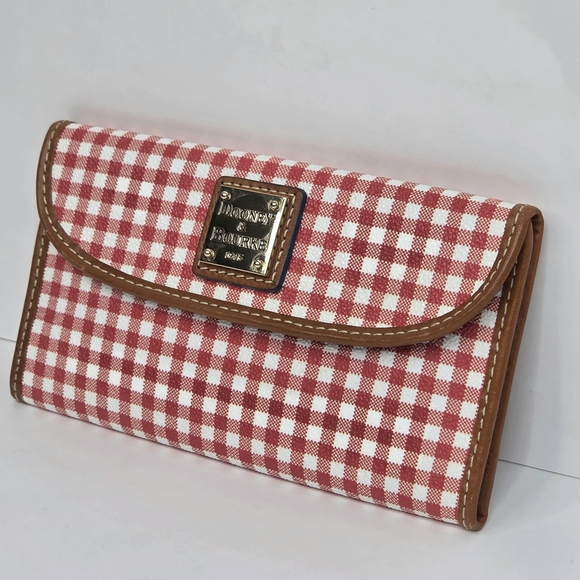 Dooney & Bourke Handbags - Rare Dooney & Bourke RedGingham Continental Clutch Wallet Coated Canvas